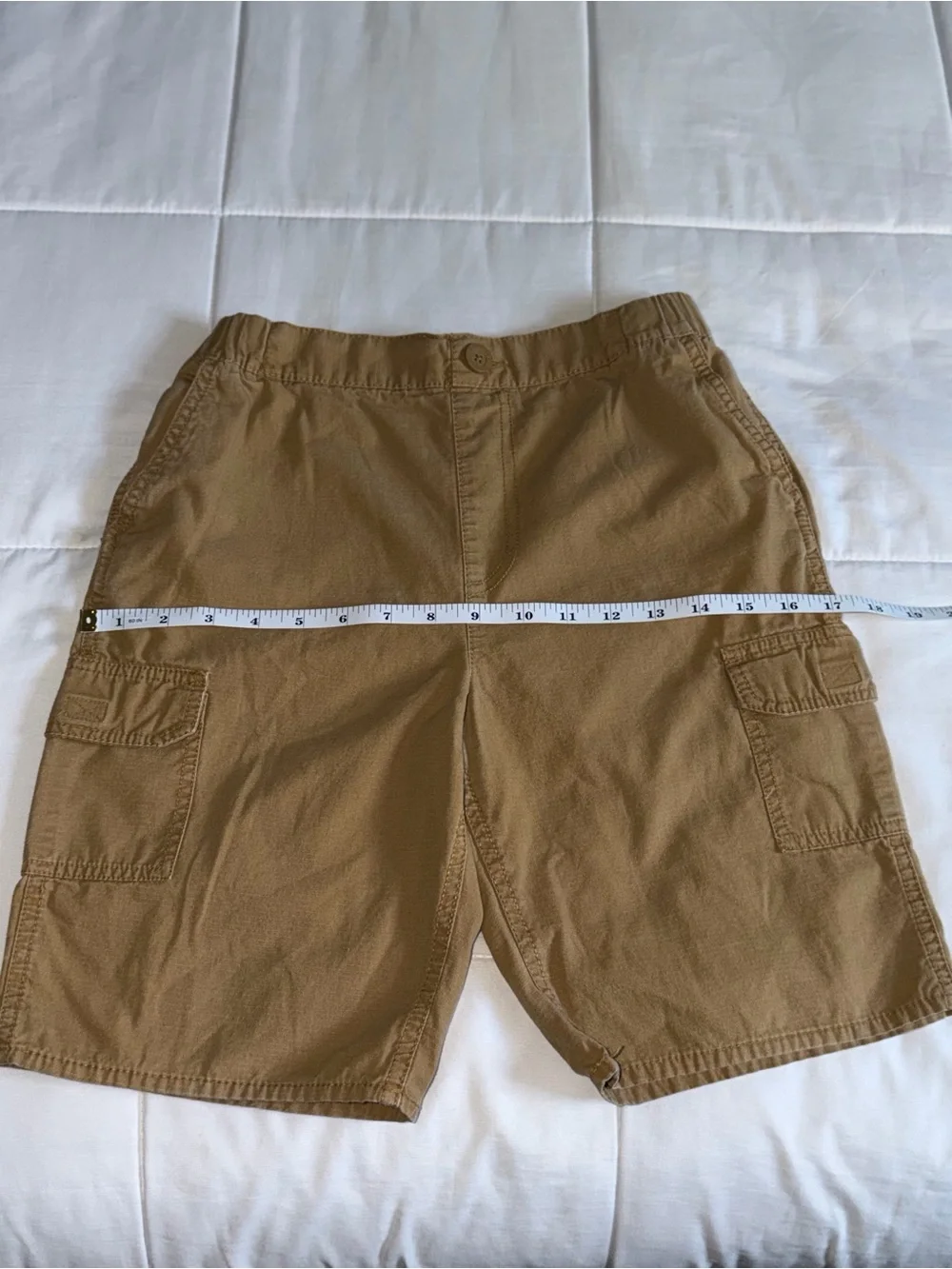 Levi's Boys Tan Cargo Shorts - Large
